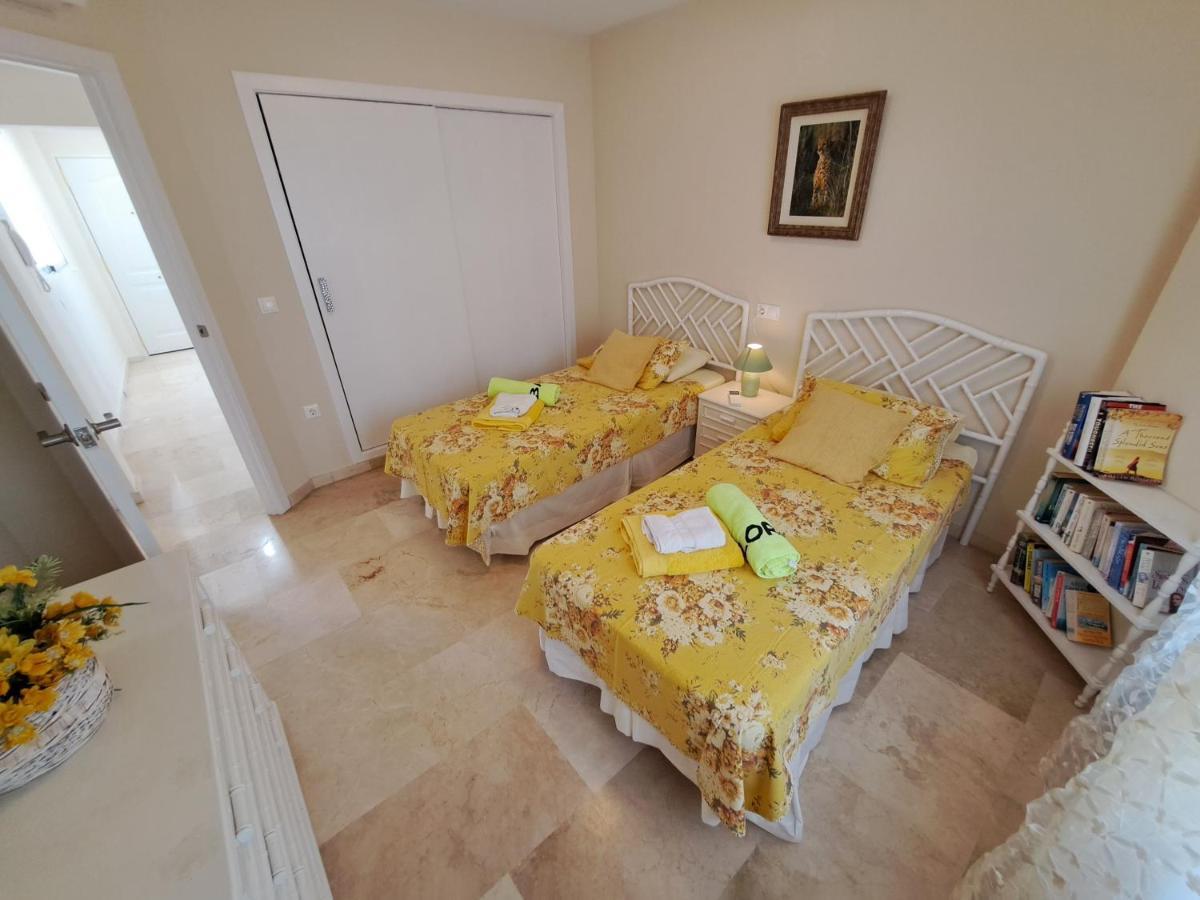 Three Bedroom Apartment In Albir - Playamar II 알비르 외부 사진