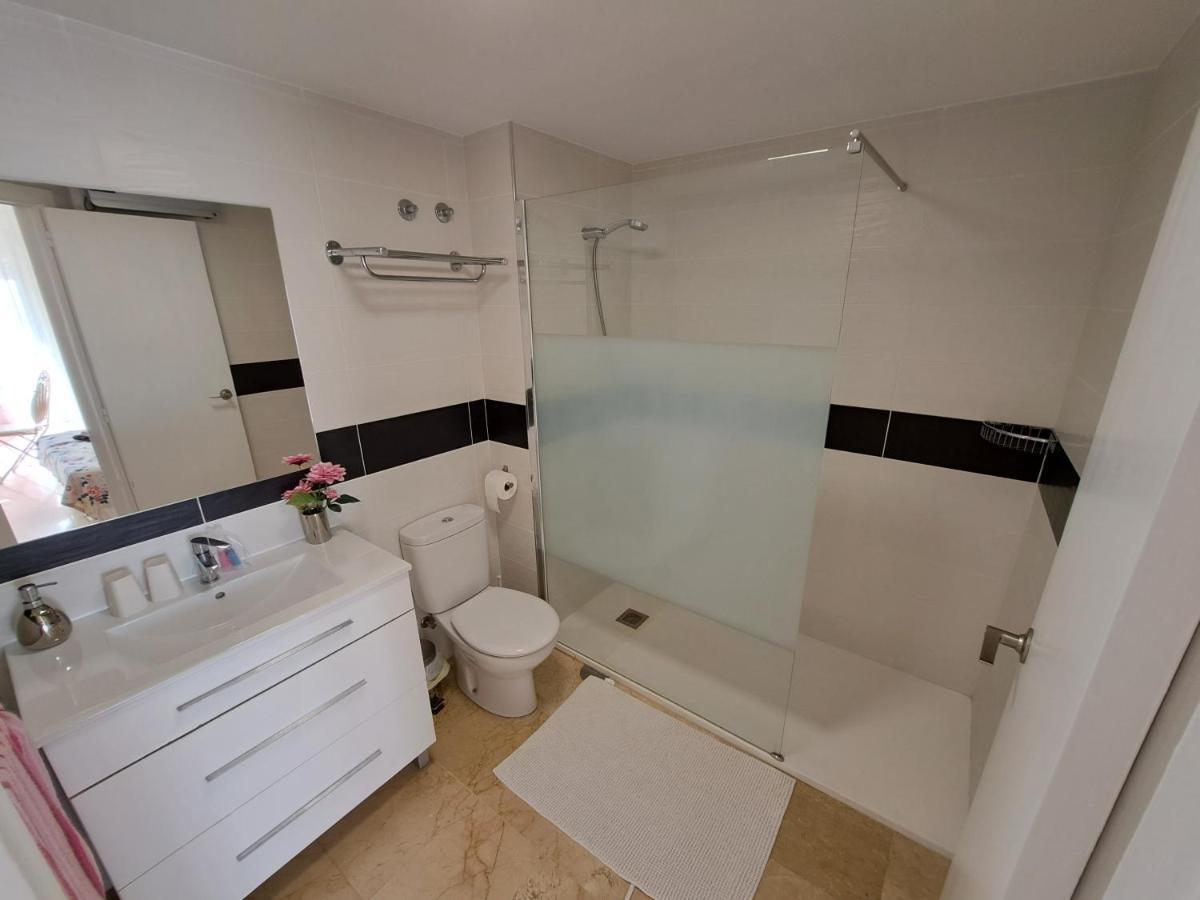 Three Bedroom Apartment In Albir - Playamar II 알비르 외부 사진